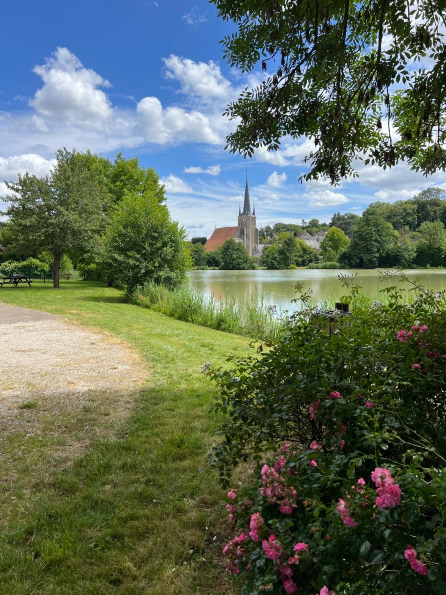 Le Campagnard Vintage Bourguignon Villa Saint-Privé Eksteriør bilde