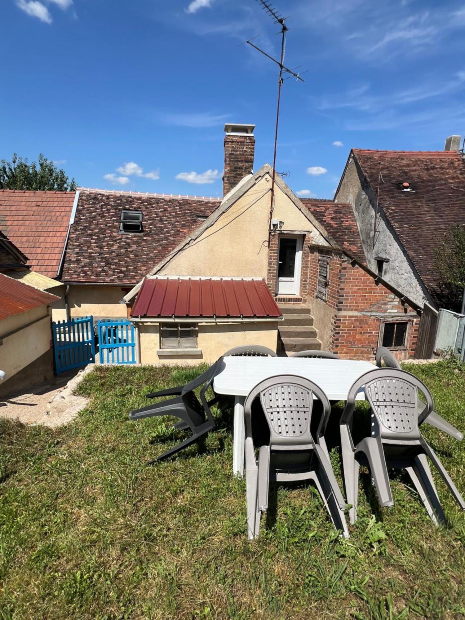 Le Campagnard Vintage Bourguignon Villa Saint-Privé Eksteriør bilde