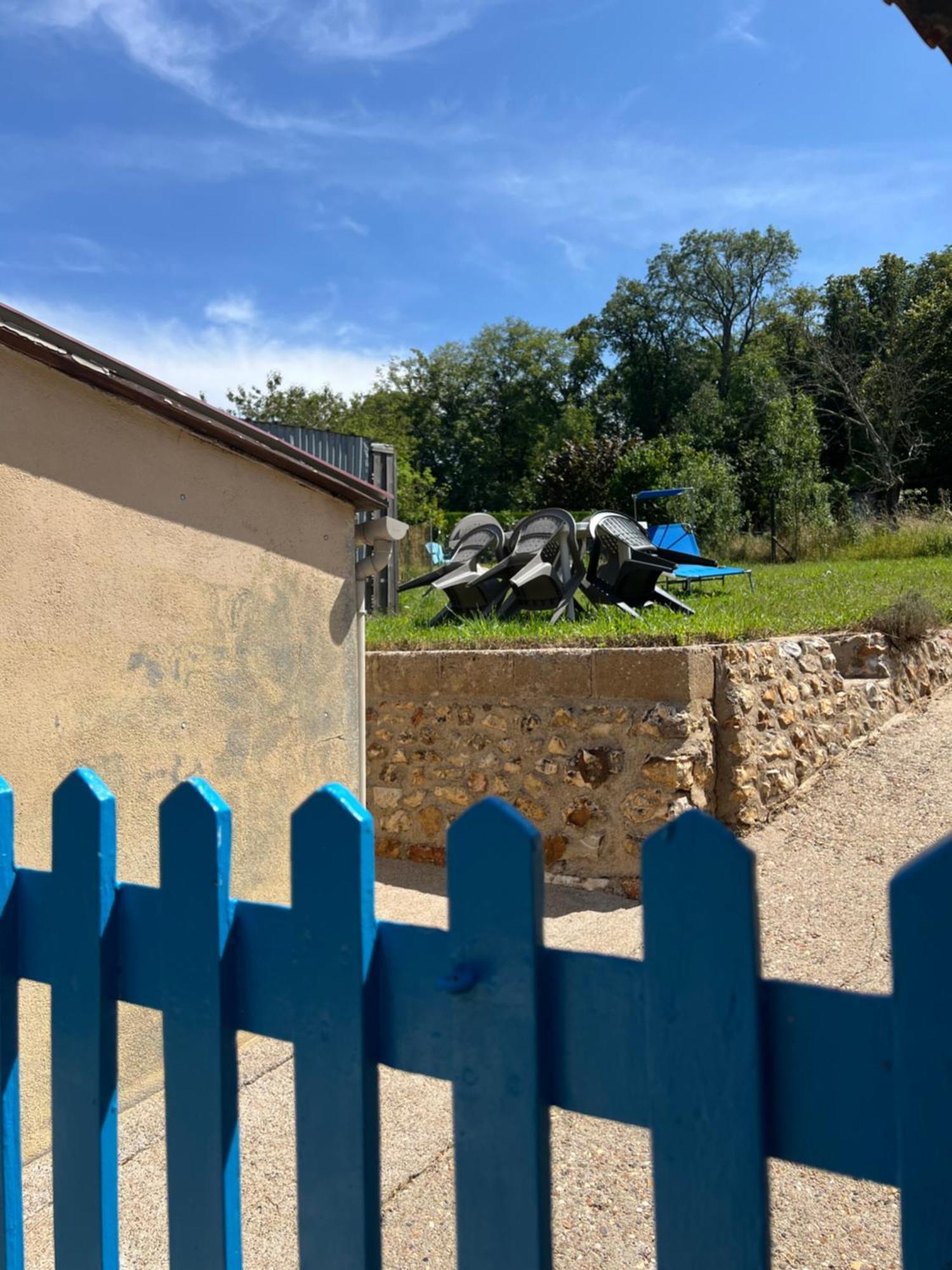 Le Campagnard Vintage Bourguignon Villa Saint-Privé Eksteriør bilde